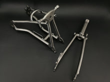 Load image into Gallery viewer, Titanium 100mm disk Front &amp; 135mm disk Rear Triangle Fork for 16”Brompton
