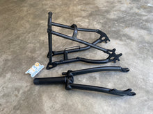 Load image into Gallery viewer, Titanium 100mm disk Front &amp; 135mm disk Rear Triangle Fork for 16”Brompton
